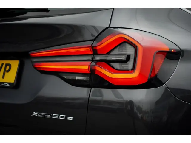 BMW X3 xDrive30e 2022 Hybride Benzine 58