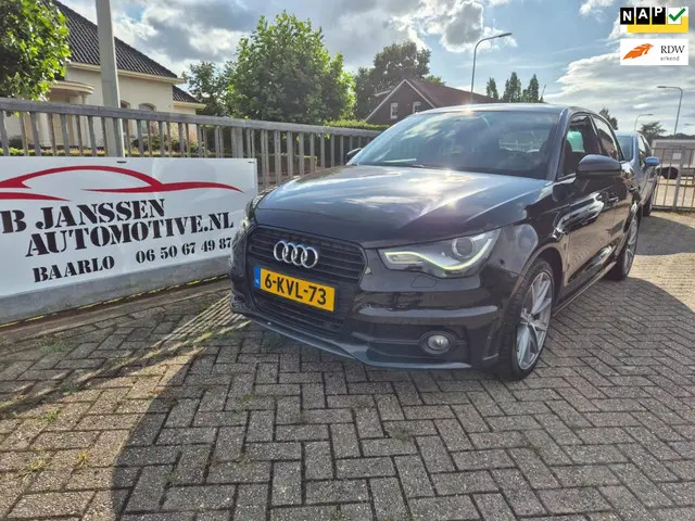 Audi A1 Sportback 1.2 TFSI Admired S-line 2013 Benzine