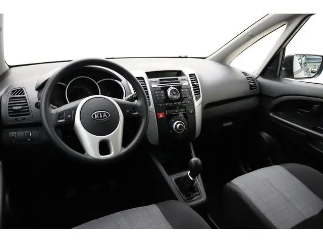 Kia Venga 1.4 CVVT Comfort Pack 2012 Benzine 7