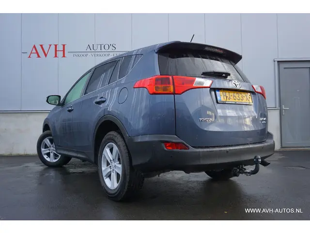 Toyota RAV4 2.2D Dynamic 4WD 2013 Diesel 4