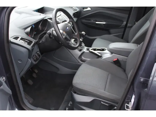 Ford C-MAX 1.0 Edition airco trekhaak 2014 Benzine 10