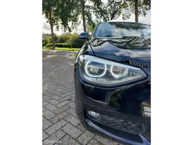 BMW 1 Serie 114i EDE Business Sport 2013 Benzine 16
