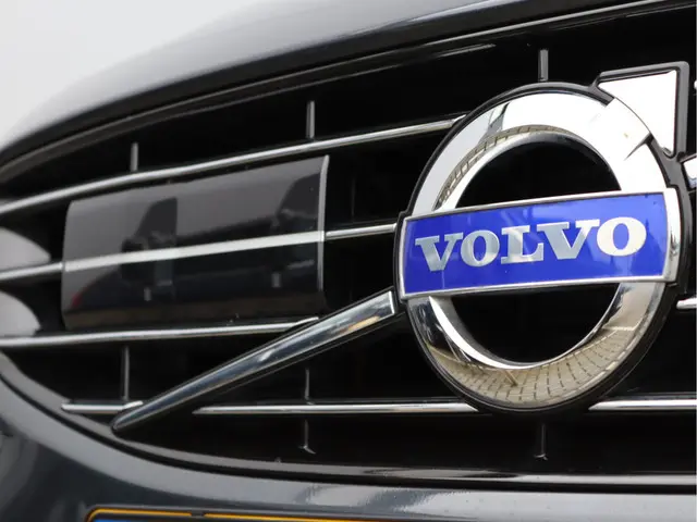 Volvo V60 2.4 D6 AWD Plug-In Hybrid 2015 Hybride Diesel 11