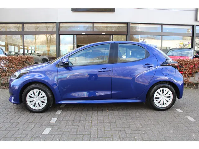 Toyota Yaris 1.5 VVT-i Active 2021 Benzine 2