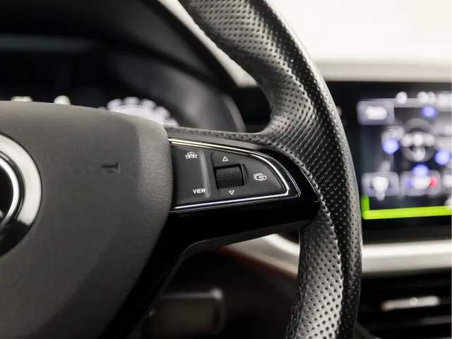 Škoda Kamiq 1.0 TSI Sport 2020 Benzine 19
