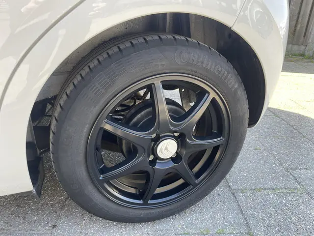 Citroën C1 1.0 e-VTi Airscape Feel 2017 Benzine 24