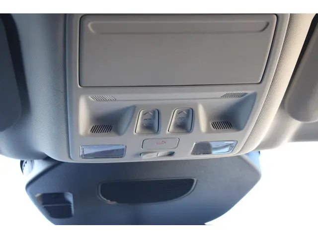 Ford Kuga 2.5 FHEV Active X 2024 Hybride Benzine 40