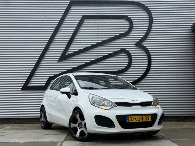 Kia Rio 1.2 CVVT Comfort Pack 2013 Benzine 5
