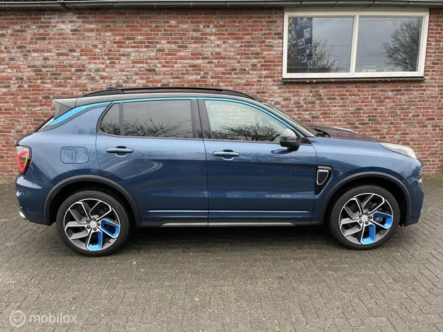 Lynk & Co 01 1.5 2022 Hybride Benzine 7