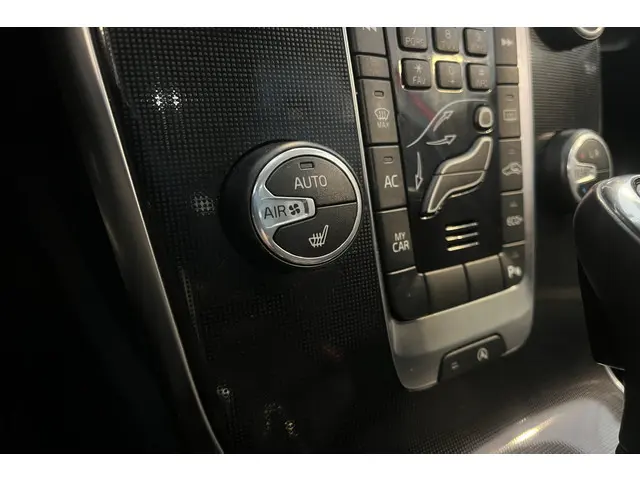 Volvo V40 T2 Polar+ Automaat 2019 Benzine 20