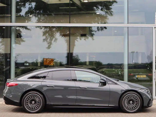 Mercedes-Benz EQS 450+ AMG Line 118 kWh 2025 Elektrisch 3