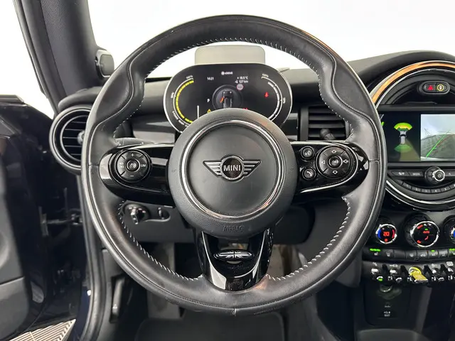 MINI Electric Mini Yours 33 kWh [ 3-Fase ] 2020 Elektrisch 16