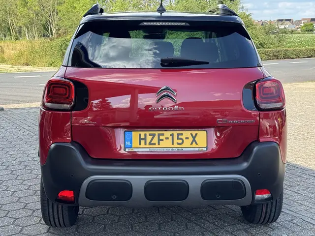 Citroën C3 Aircross 1.2 PureTech Shine 2021 Benzine 8
