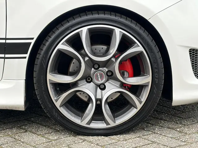 Fiat 500 1.4-16V Abarth 2013 Benzine 14