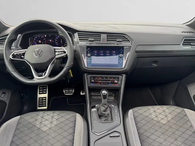Volkswagen Tiguan 1.5 TSI R-Line Business+ 2022 Benzine 7