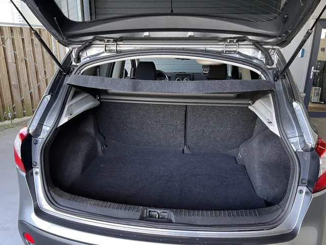Nissan QASHQAI 1.6 360 2013 Benzine 23