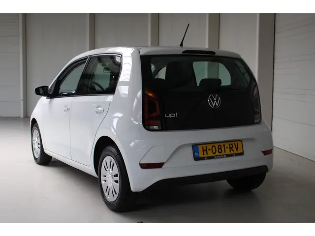 Volkswagen up! 1.0 2020 Benzine 4
