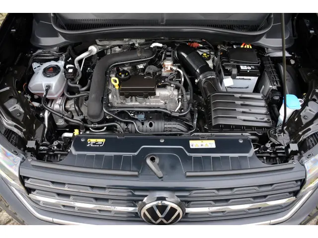 Volkswagen T-Cross 1.0 TSI Life Business 2020 Benzine 45