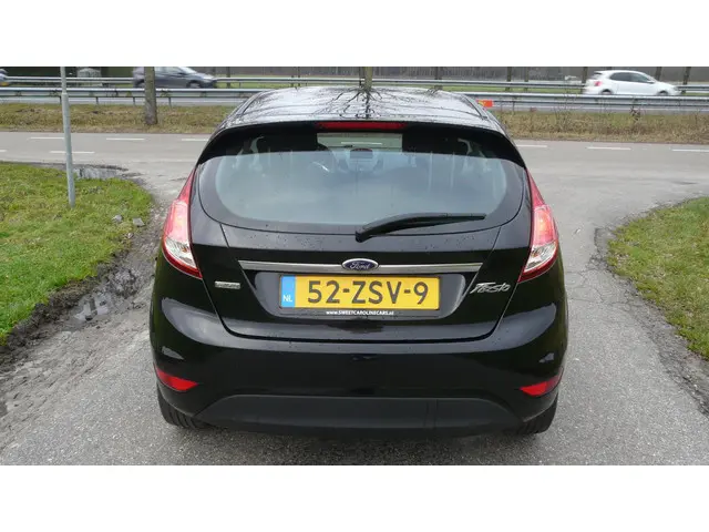 Ford Fiesta 1.0 EcoBoost Titanium 2013 Benzine 4