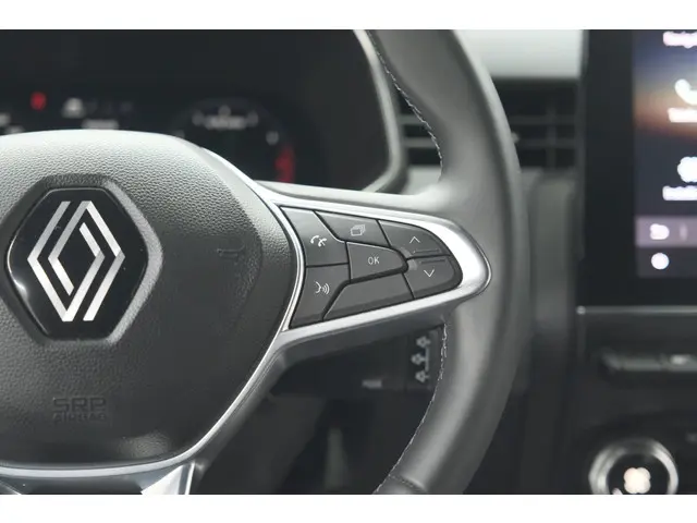 Renault Clio TCe 90 GPF techno 2024 Benzine 32