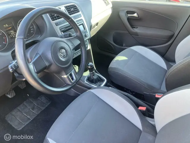 Volkswagen Polo 1.2 Easyline ----NIEUWE APK----- 2014 Benzine 22