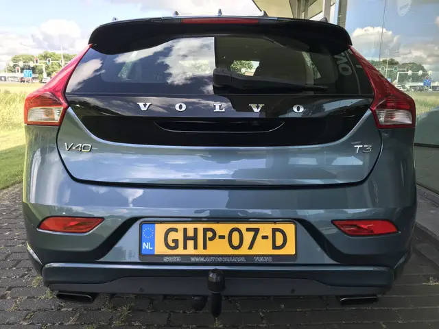 Volvo V40 1.6 T3 Summum 2012 Benzine 5