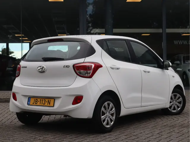 Hyundai i10 2