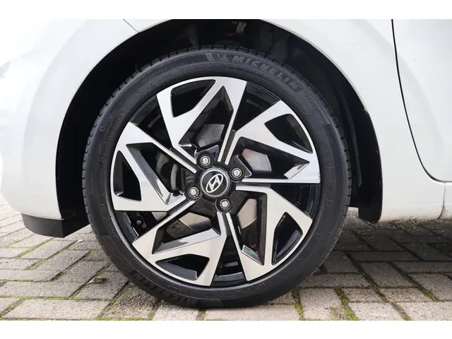 Hyundai i10 1.0 T-GDI N Line 5-zits 2021 Benzine 22