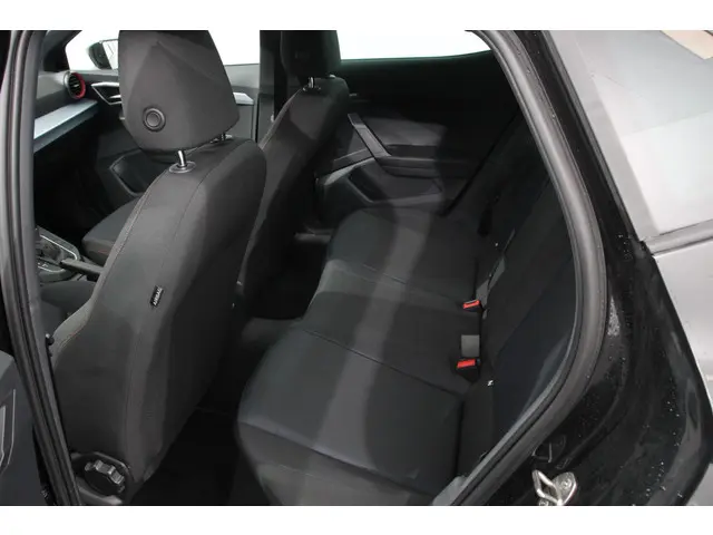 SEAT Ibiza 1.0 TSI 116pk DSG FR 2021 Benzine 8