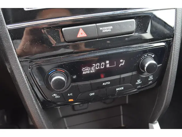 Suzuki Vitara 1.6 Exclusive 2015 Benzine 16
