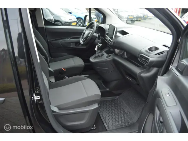 Opel Combo 1.5D L1H1 Edition 2020 Diesel 11