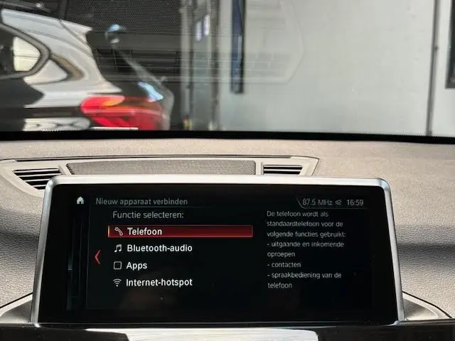 BMW X1 sDrive20i Orange Edition II 2018 Benzine 20
