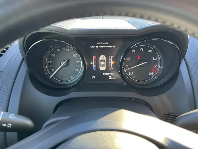 Jaguar F-Type 3.0 V6 S Convertible 2013 Benzine 7