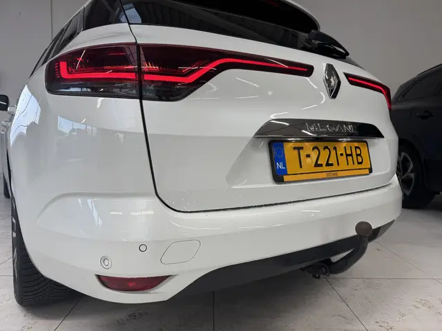 Renault Mégane Estate 1.3 TCe 140 Techno 2023 Benzine 33