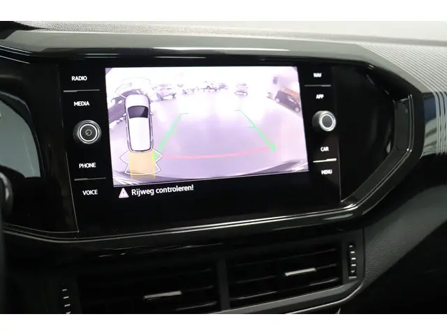 Volkswagen T-Cross 1.0 TSI Life Business 2021 Benzine 18