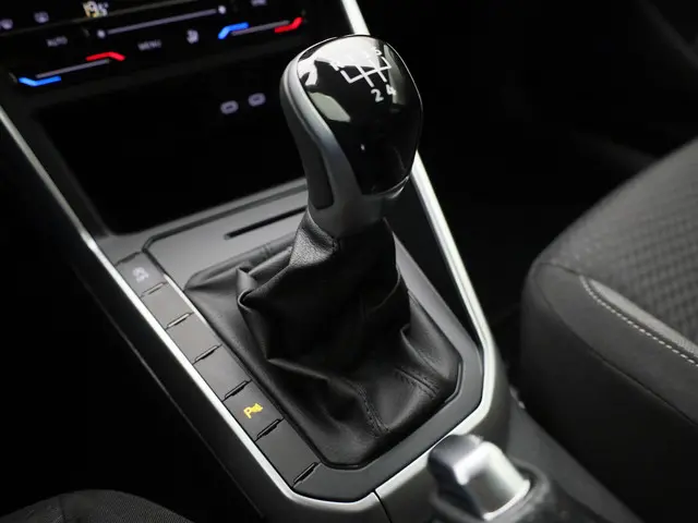 Volkswagen Polo 1.0TSI/95PK Life Edition 2025 Benzine 13