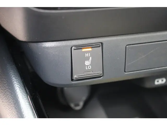 Toyota Yaris 1.5 Hybrid 2025 Hybride Benzine 44
