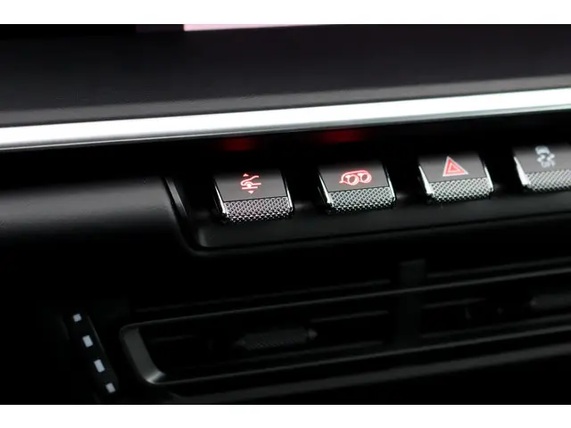 Porsche 911 992 Cabrio 3.8 Turbo S | 2023 Benzine 16