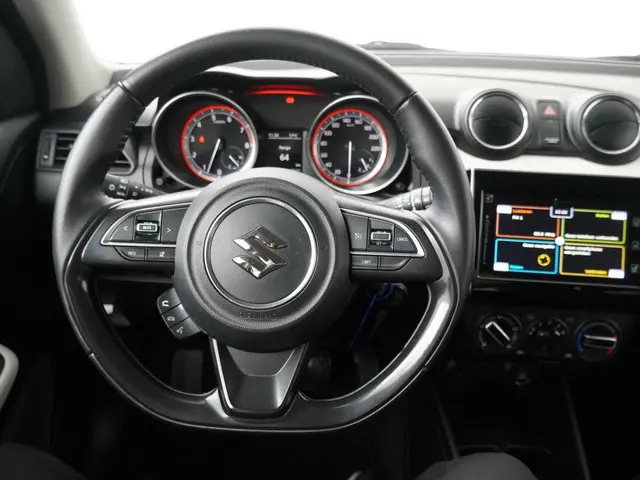 Suzuki Swift 1.2 Select Smart Hybrid 2020 Benzine 11