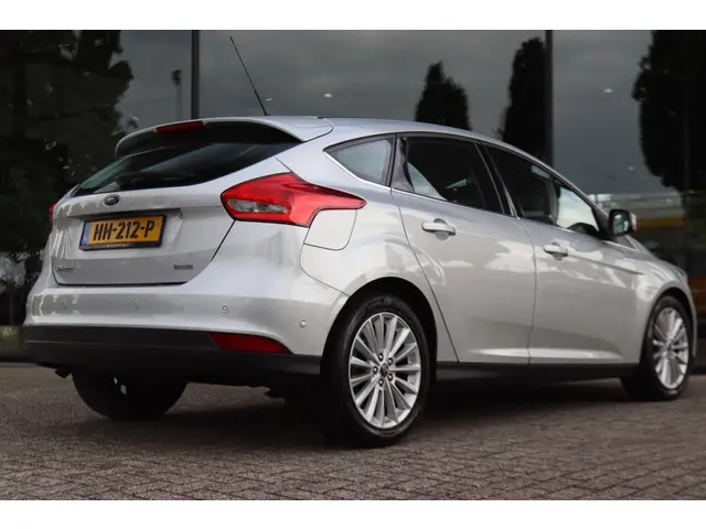 Ford Focus 2