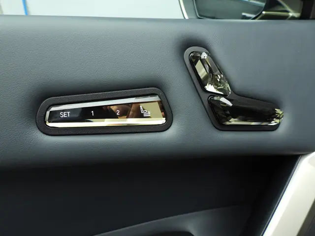 BMW iX M60 2023 Elektrisch 25