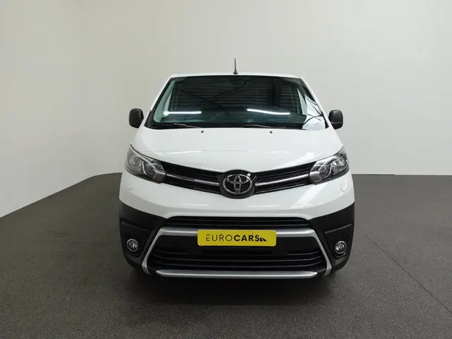 Toyota ProAce 122pk Automaat L3H1 Long 2021 Diesel 34