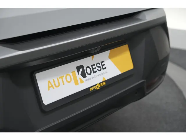 Peugeot 3008 Hybrid 136 e-DSC6 GT 2024 Hybride Benzine 33