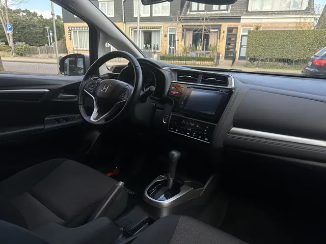 Honda Jazz 1.3 i-VTEC Elegance 2016 Benzine 6