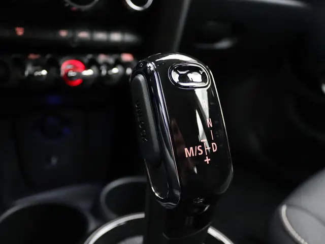 MINI 5-Deurs Cooper 2024 Benzine 15