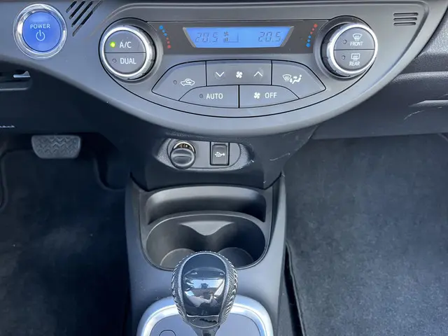 Toyota Yaris 1.5 Hybrid Active 2019 Hybride Benzine 51