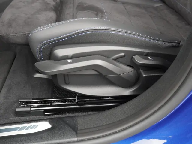 BMW 1 Serie 120 2025 Benzine 23