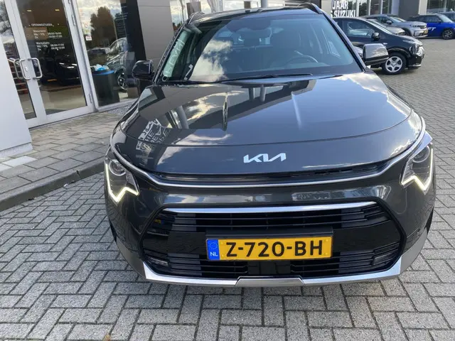 Kia Niro 1.6 GDi Hybrid DynamicLine 2024 Hybride Benzine 3