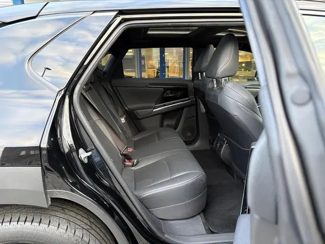 Toyota bZ4X Premium 71 kWh 2023 Elektrisch 6