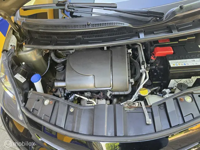 Toyota Aygo 1.0 VVT-i Now 2014 Benzine 16